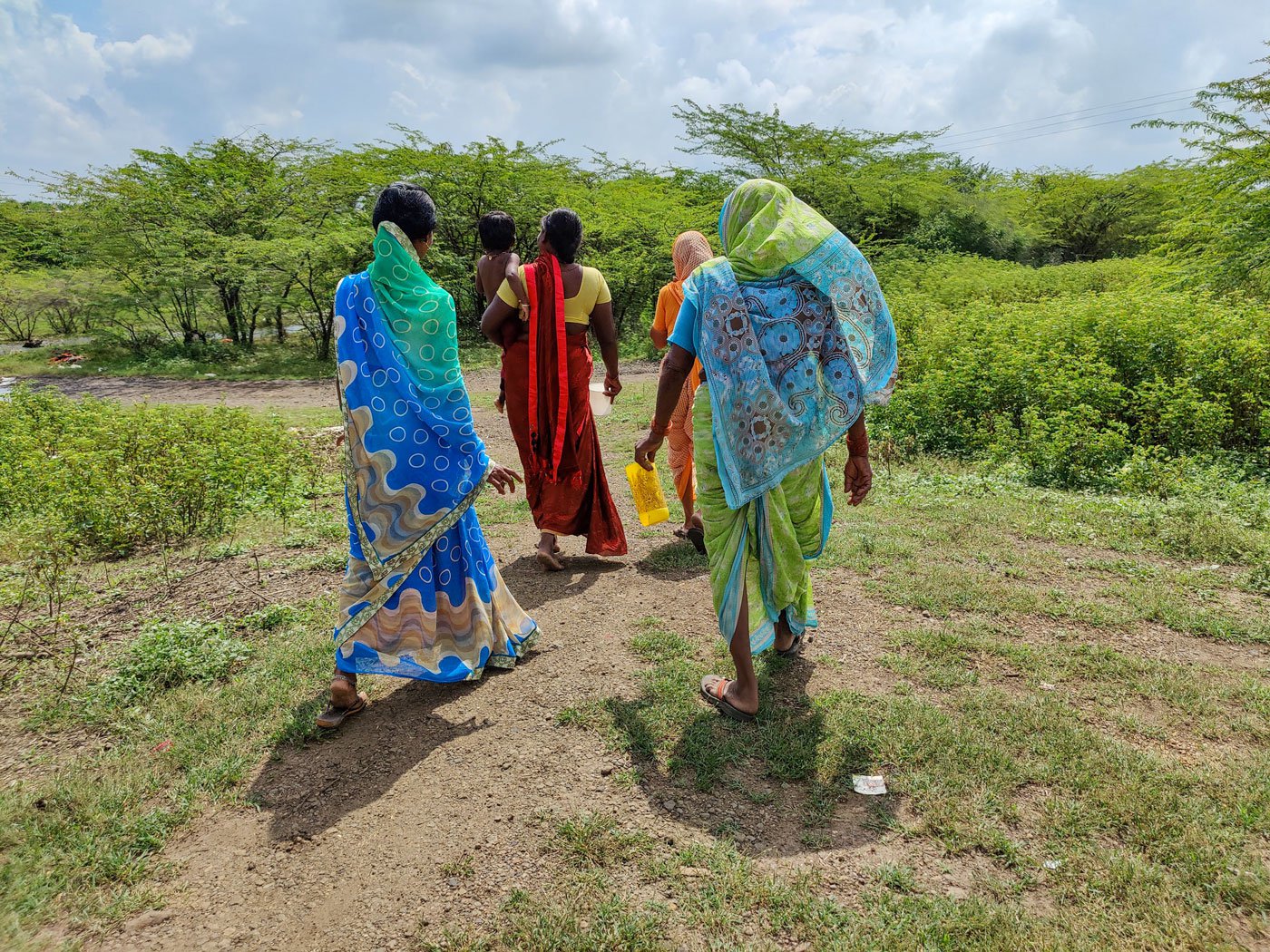 On World Toilet Day, PARI gets a closer look at access to sanitation, rather the lack of it, for women in an isolated settlement in Pune district