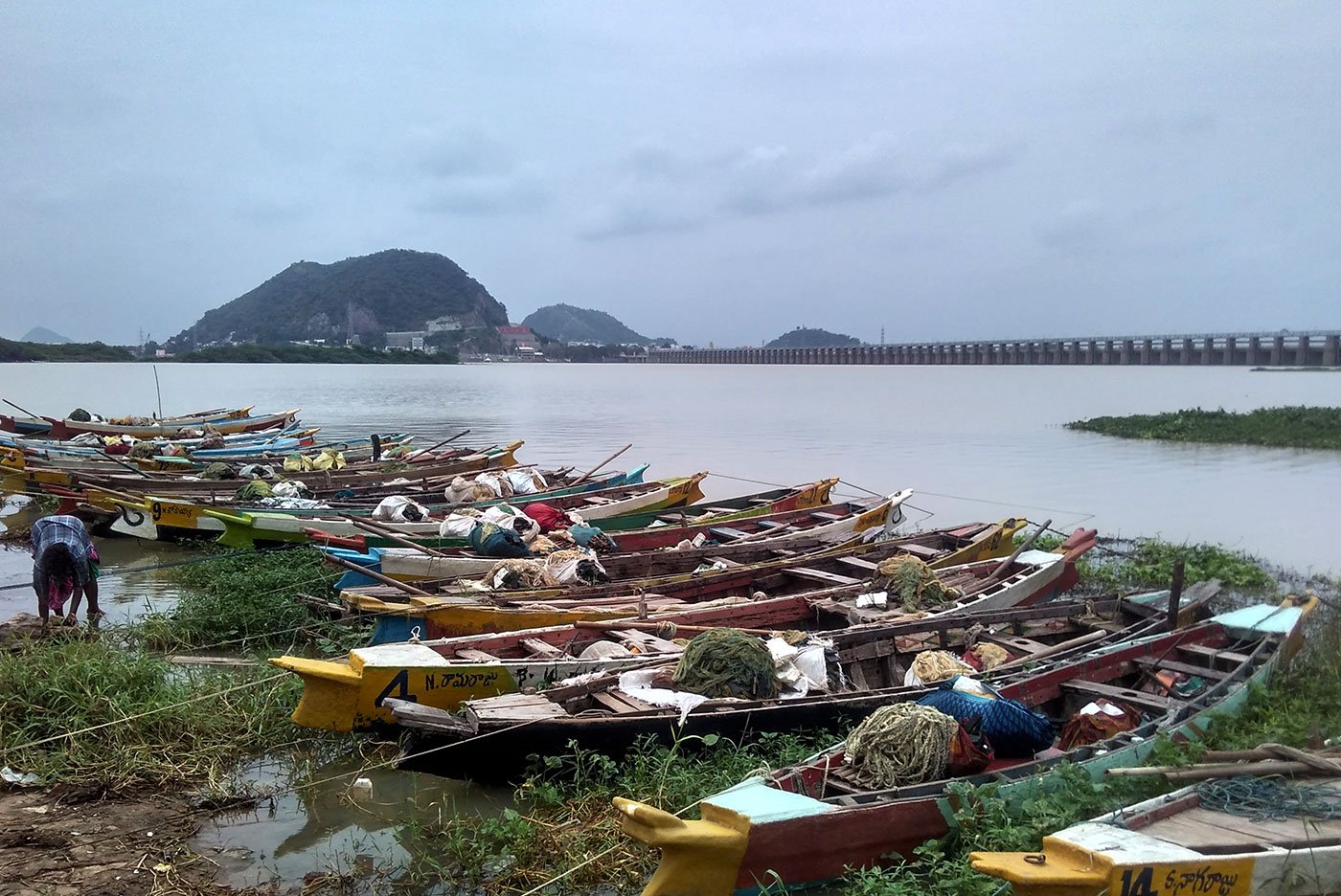 Fishing boats at the Polakampadu Revu as there is hardly any fish in the river