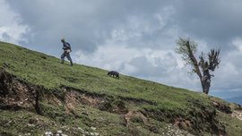 ‘सुखाचे दिवस आता फक्त स्मरणरंजनापुरते’