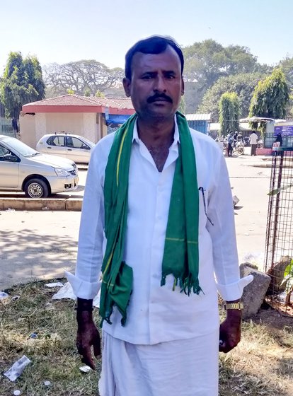 Shanta Kamble (left) and Krishna Murthy (centre) from north Karnataka, in Bengaluru. 'The government is against democratic protests', says P. Gopal (right)