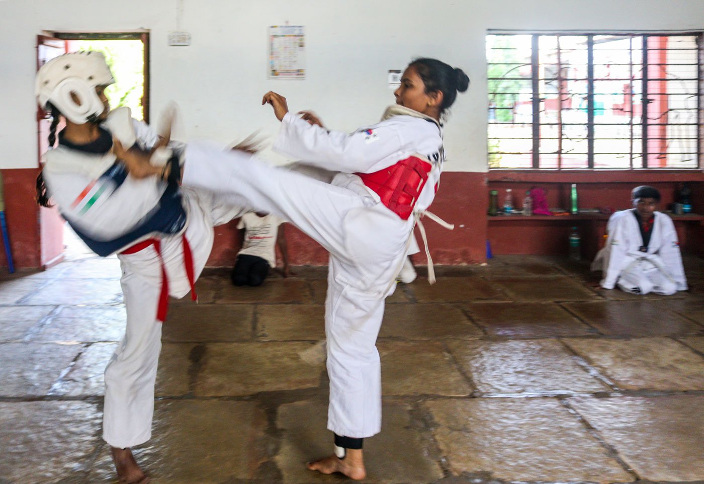 Young sportswomen from agrarian families are grappling with mental health issues linked to the various impacts of the climate crisis on their lives, including increased financial distress caused by crop loss, mounting debts, and lack of nutrition, among others