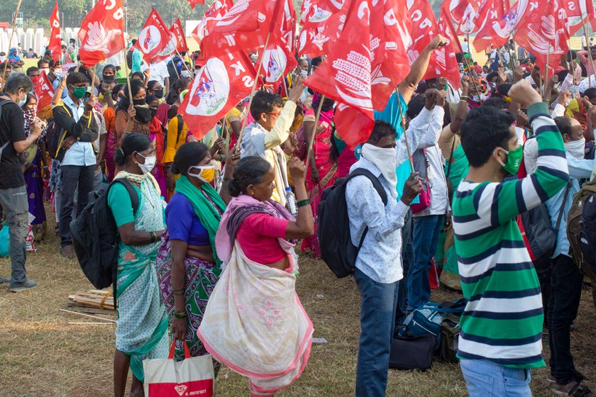 Farmers of Maharashtra sat in protest against the three new farm laws in Mumbai. The Adivasi farmers spoke up about their struggles at home