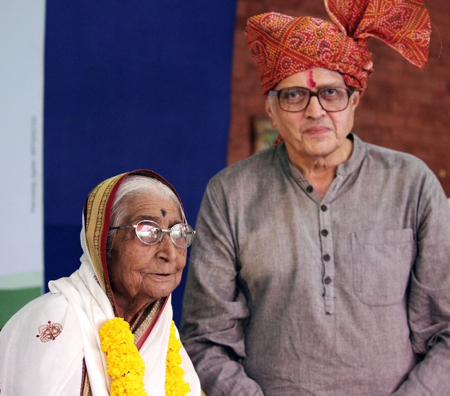 Hausatai (left) and Gopal Gandhi