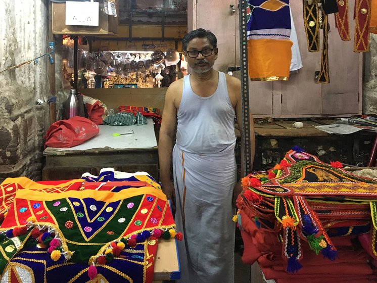 Sheikh Dawood at his shop