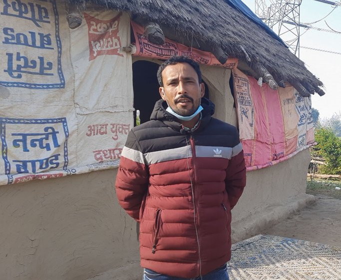 Mohamad Shamshad (left), along with Mohamad Mir Hamza, are the mainstays of the basti school’s local posse of teachers.