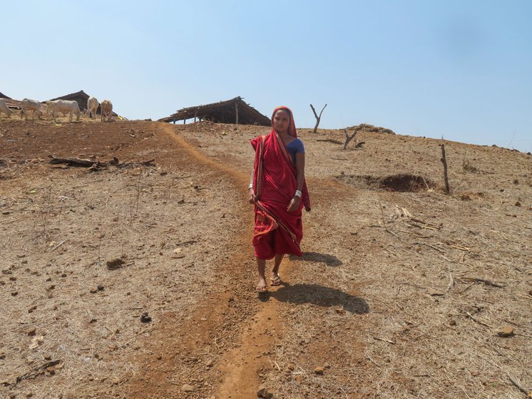 Left: Dolya Vasave, 89, says: 'If I go [to get the vaccine], it will only be in a gaadi, otherwise I won’t go'. Right: ASHA worker Boji Vasave says, 'It is not possible for elders and severely ill people to cover this distance on foot, and many are scared to visit the hospital due to corona'