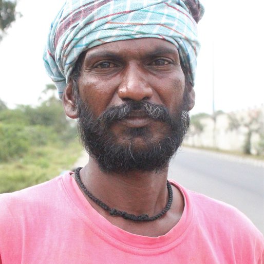 Aarumugam is a Fish seller from Thirumudivakkam, Kundrathur, Kancheepuram, Tamil Nadu