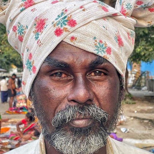 Perusu is a Makes and sells bead jewellery and hairpins from Sakkimangalam (town), Madurai East, Madurai, Tamil Nadu