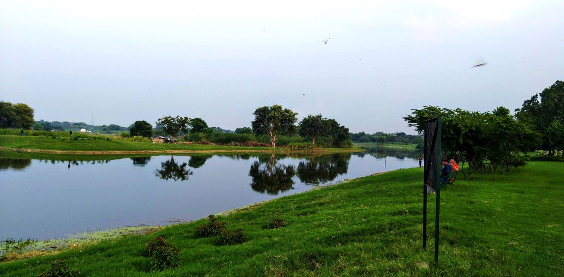 The flooding of the Yamuna (left) this year – when Haryana released water from the Hathni Kund barrage in August – coincided with the rains in Delhi and destroyed several crops (right)