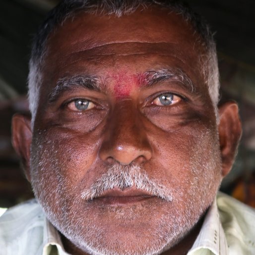 Sudhambhau Chavan is a Bahurupi (masked performing artist) from  Osmanabad, Osmanabad, Maharashtra