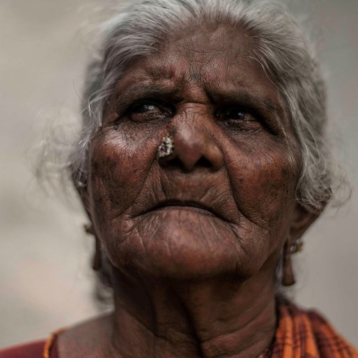 K. Karupaiyee is a Folk singer and <em>kummi</em> (a folk dance form) dancer from Vadapalanji, Thiruparankundram, Madurai, Tamil Nadu